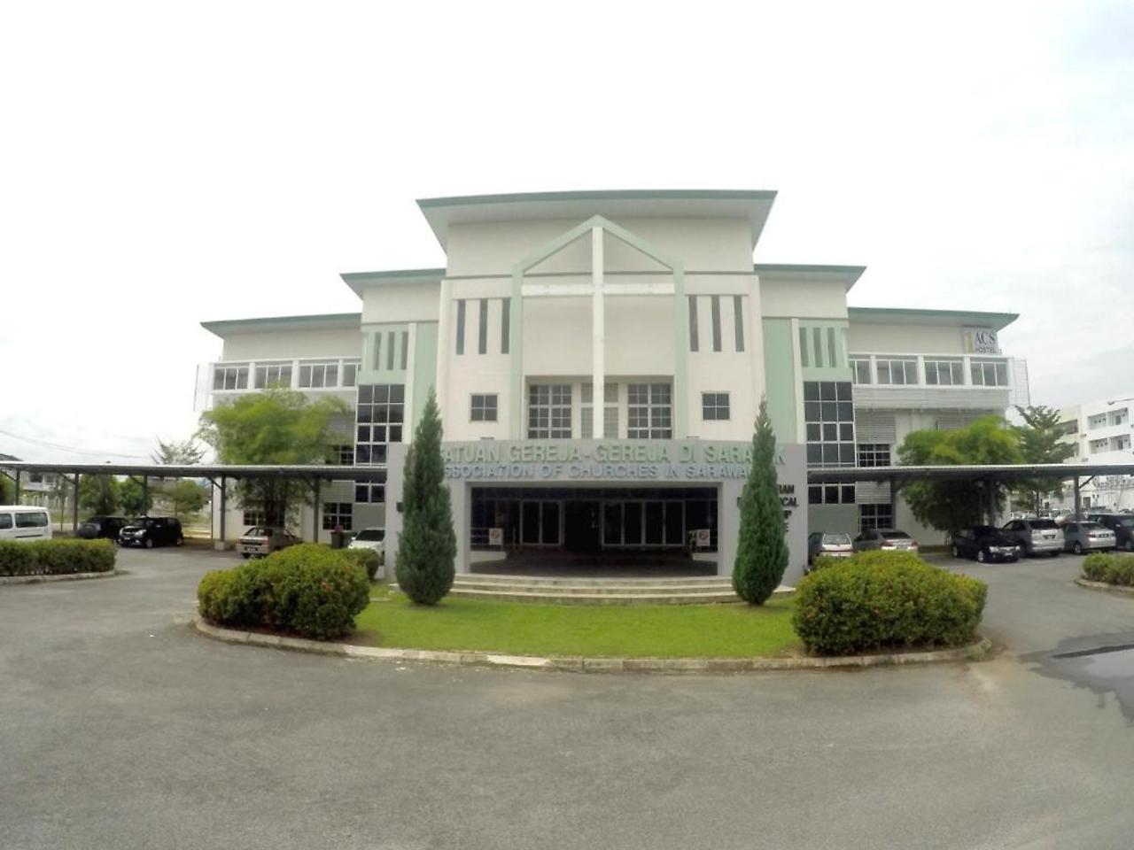 1Acs Residence Kuching Esterno foto